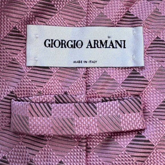 Giorgio Armani Tie Men Pink Silk Geometric Square Print Designer Italy 3.75 X 58 - Picture 9 of 10